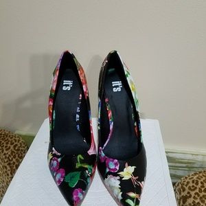 Floral PUMPS